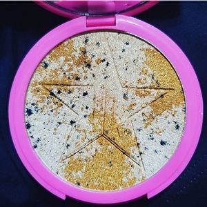 Jeffree Star Mystery Skin Frost